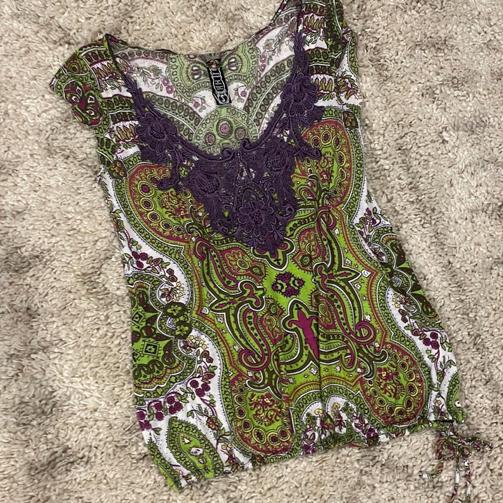 FREE PEOPLE SLEEVELESS TOP
